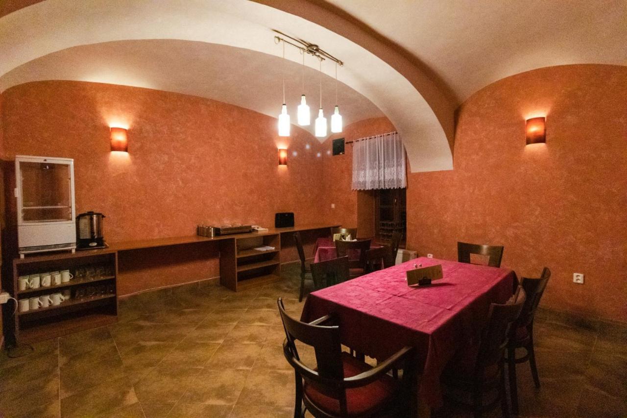 Penzion U řízků Rapotin Exterior foto